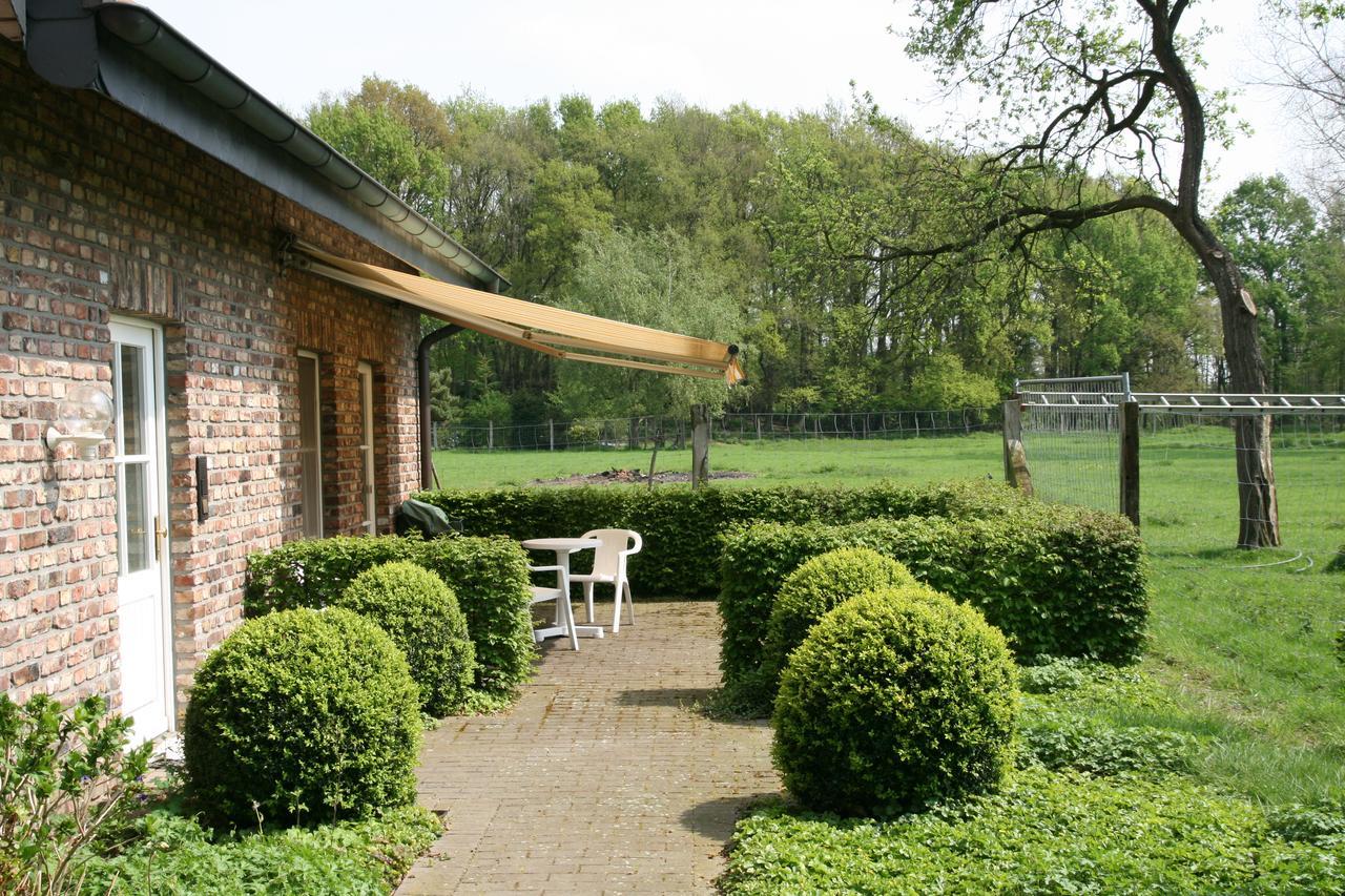 Gaestehaus Drostenhof Rees Exterior photo